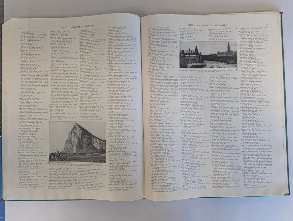 Colliers World Atlas and Gazeteer, 1947