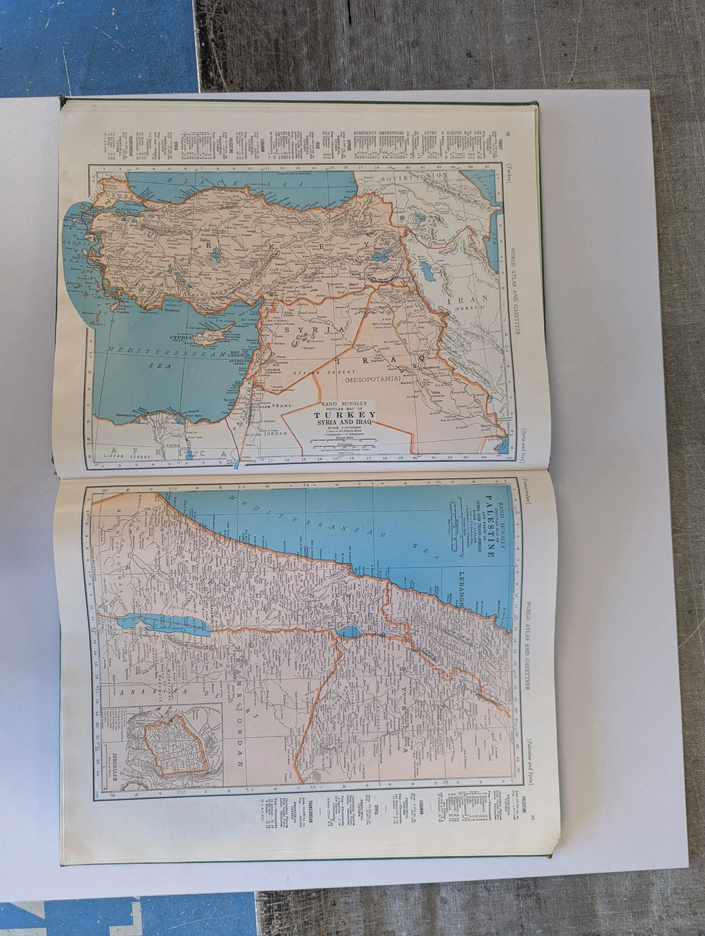Colliers World Atlas and Gazeteer, 1947